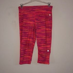 danskin now capri leggings